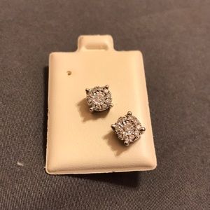 Diamond earrings